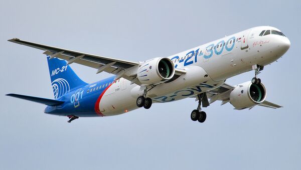 Un avión ruso MC-21-300 - Sputnik Mundo