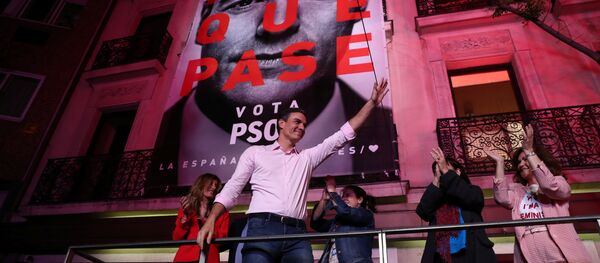 Pedro Sanchez tras su victoria en las elecciones de España - Sputnik Mundo