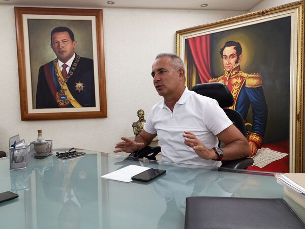Freddy Bernal, miembro de la dirección nacional del Partido Socialista Unido de Venezuela Freddy Bernal, miembro de la dirección nacional del Partido Socialista Unido de Venezuela - Sputnik Mundo