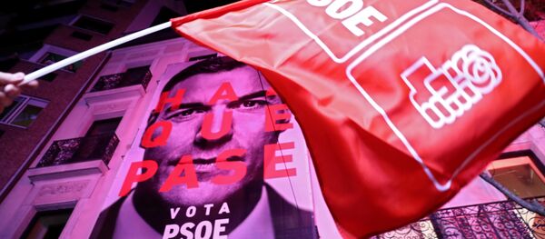 Bandera del PSOE - Sputnik Mundo