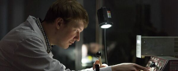 Cientificos rusos crean materiales que ahorran energía - Sputnik Mundo