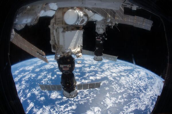 Las más impresionantes imágenes espaciales de abril - Sputnik Mundo