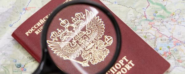 Un pasaporte ruso - Sputnik Mundo