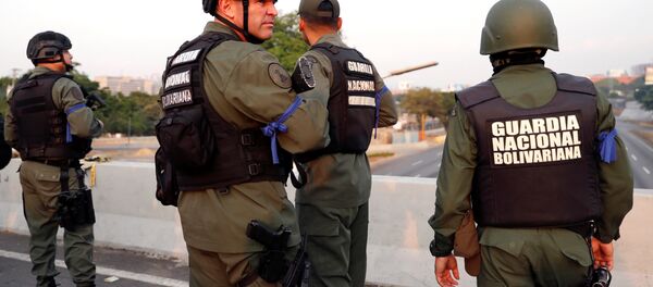 Los militares de la Guardia Nacional Bolivariana - Sputnik Mundo