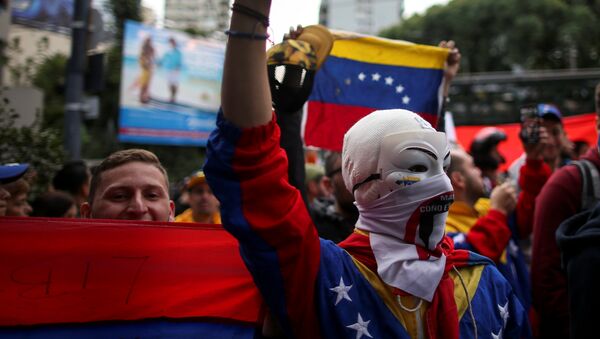 Protestas a favor de Juan Guaidó - Sputnik Mundo