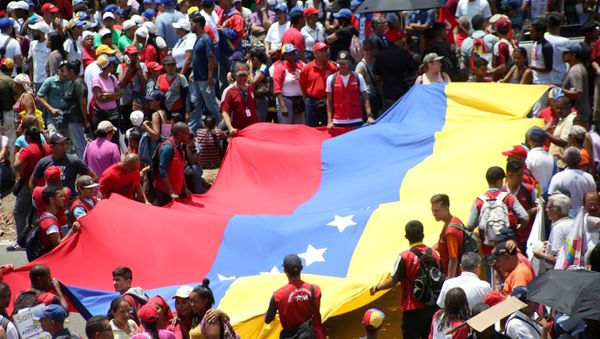 La manifestación a favor del Gobierno en Caracas La manifestación a favor del Gobierno en Caracas - Sputnik Mundo