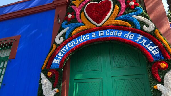 La Casa Azul, residencia de Frida Kahlo en Ciudad de México - Sputnik Mundo