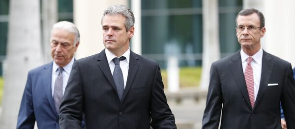 El cubano Mickael Behn, el primer demandante de la ley Helms Burton - Sputnik Mundo