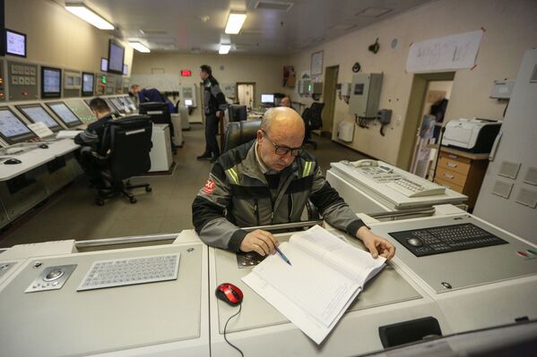 Akademik Lomonosov: así es la primera central nuclear flotante de Rusia - Sputnik Mundo