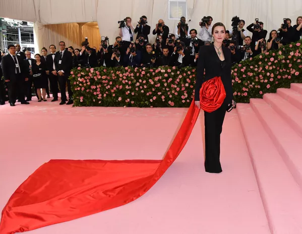 Los atuendos más memorables de la Gala del MET en Nueva York Los atuendos más memorables de la Gala del MET en Nueva York - Sputnik Mundo