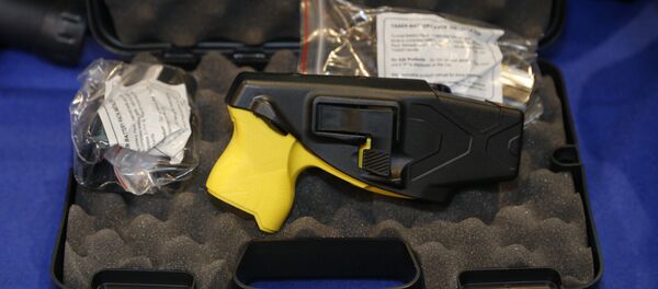 Pistola eléctrica Taser Pistola eléctrica Taser - Sputnik Mundo