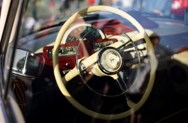 El coche GAZ-21 Volga - Sputnik Mundo