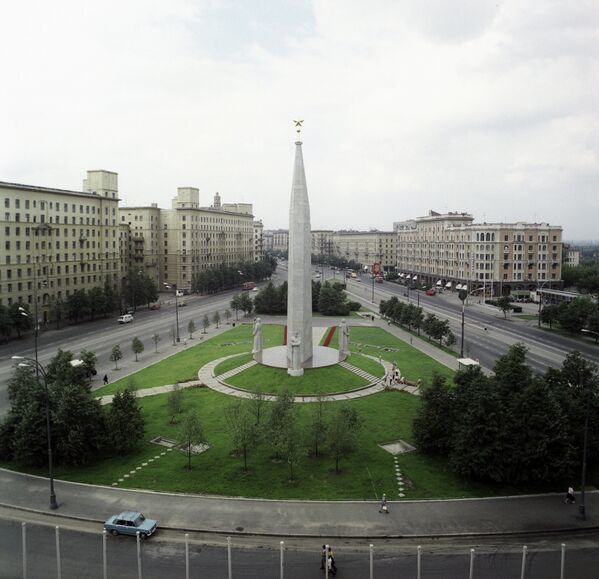 Moscú hoy y durante la Gran Guerra Patria, vista por fotógrafos de Sputnik - Sputnik Mundo