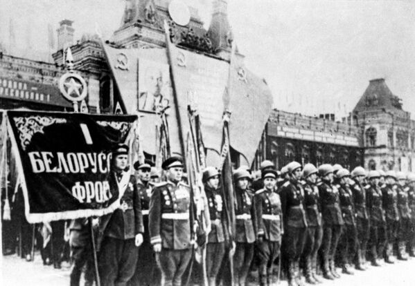 Moscú hoy y durante la Gran Guerra Patria, vista por fotógrafos de Sputnik - Sputnik Mundo