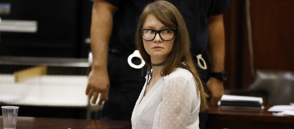 Anna Sorokin, la falsa heredera rusa condenada a prisión en EEUU - Sputnik Mundo