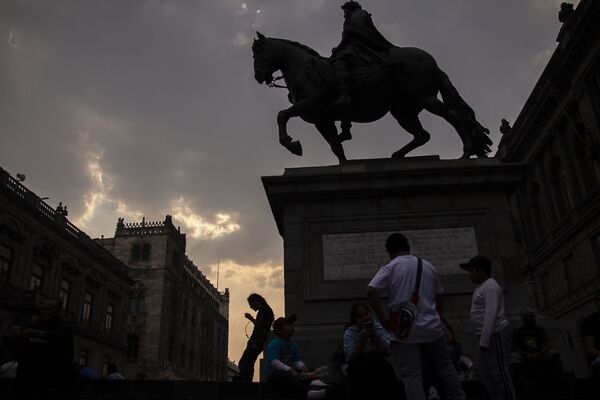 La apasionante historia del 'Caballito', una de las esculturas más importantes de México (fotos) - Sputnik Mundo