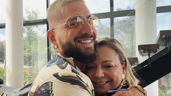 Maluma junto a su madre Marlli Arias - Sputnik Mundo