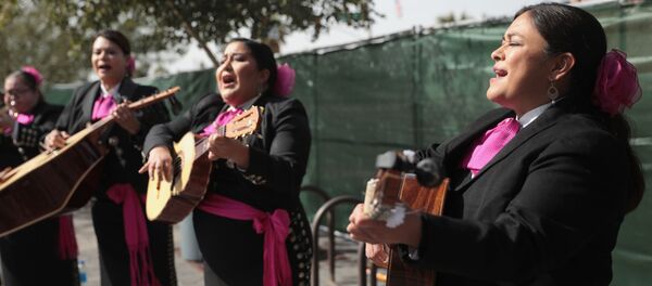 Mujeres del mariachi - Sputnik Mundo