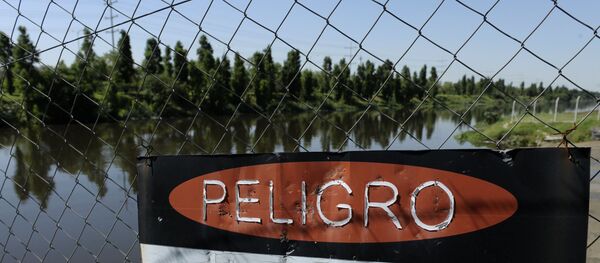 Aguas contaminadas en Argentina Aguas contaminadas en Argentina - Sputnik Mundo