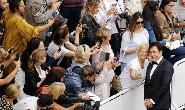 Caras conocidas y mucho glamur en la inauguración del Festival de Cannes Caras conocidas y mucho glamur en la inauguración del Festival de Cannes - Sputnik Mundo