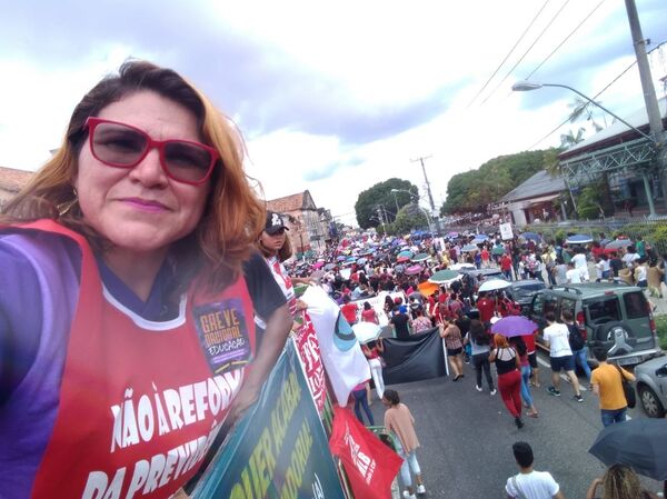 Por qué los brasileños (y en especial las mujeres) salieron a la calle para protestar contra Bolsonaro Por qué los brasileños (y en especial las mujeres) salieron a la calle para protestar contra Bolsonaro - Sputnik Mundo