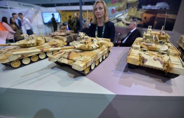 La feria MILEX 2019 muestra en Bielorrusia lo último de lo último en sistemas defensivos - Sputnik Mundo
