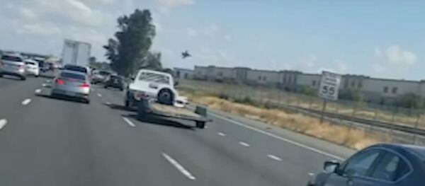 Momento exacto de la caída de un F-16 - Sputnik Mundo