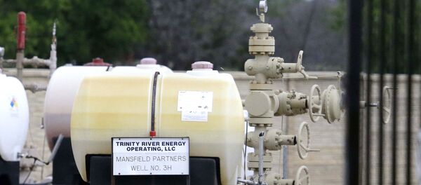 Componentes para una operación de fracturación hidráulica en EEUU - Sputnik Mundo