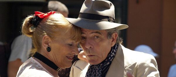 Una pareja Una pareja - Sputnik Mundo