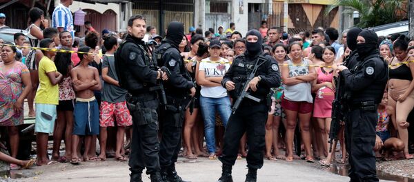 Policías en el lugar de la matanza en Belém do Pará, Brasil - Sputnik Mundo