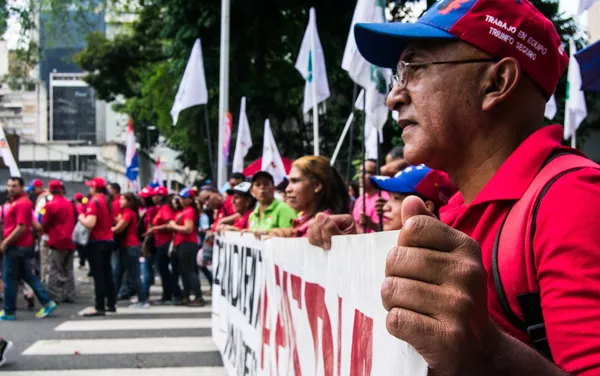 Movilización chavista en Caracas Movilización chavista en Caracas - Sputnik Mundo