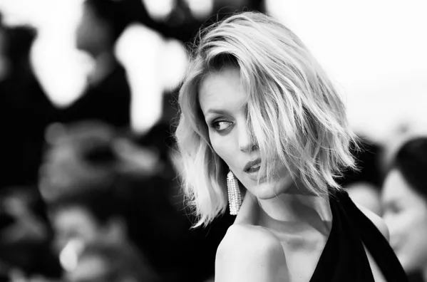 El glamur del Festival de Cannes, en blanco y negro El glamur del Festival de Cannes, en blanco y negro - Sputnik Mundo