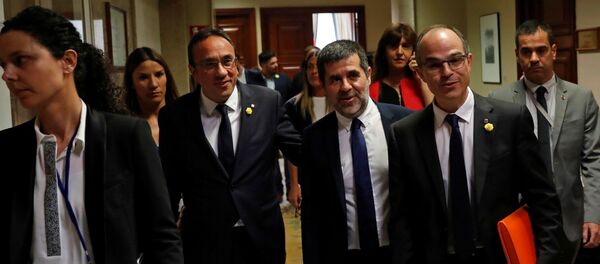 Presos independentistas Josep Rull, Jordi Sànchez and Jordi Turull Presos independentistas Josep Rull, Jordi Sànchez and Jordi Turull - Sputnik Mundo