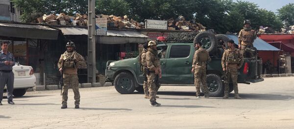 Agentes de seguridad afganos en el lugar de explosión - Sputnik Mundo