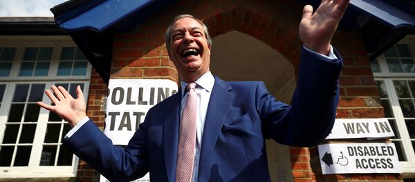 El líder del Partido Brexit, Nigel Farage - Sputnik Mundo
