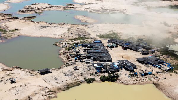 El campo minero en Perú - Sputnik Mundo