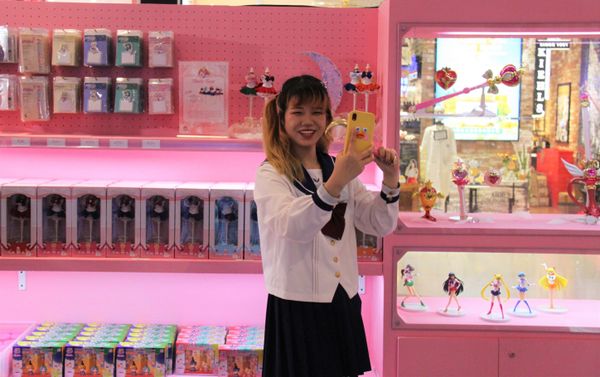 Una china en una tienda de Sailor Moon de Pekín Una china en una tienda de Sailor Moon de Pekín - Sputnik Mundo