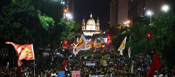 Protestas en Brasil contra recortes a universidades (archivo) - Sputnik Mundo