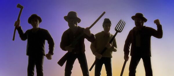 Personas enojadas - Sputnik Mundo