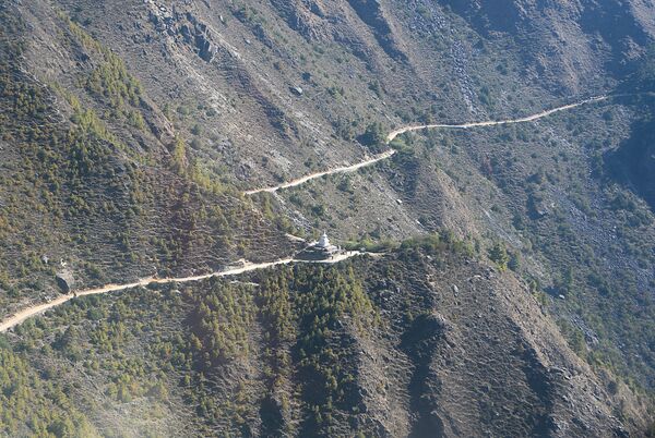 El Everest: el ascenso de la muerte - Sputnik Mundo
