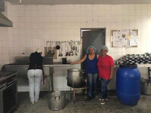 La cocina, un arma de guerra (no) convencional en Venezuela La cocina, un arma de guerra (no) convencional en Venezuela - Sputnik Mundo