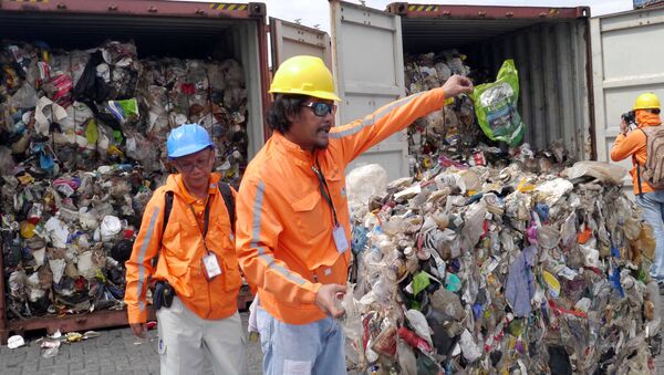 Retirada de basura de Filipinas - Sputnik Mundo