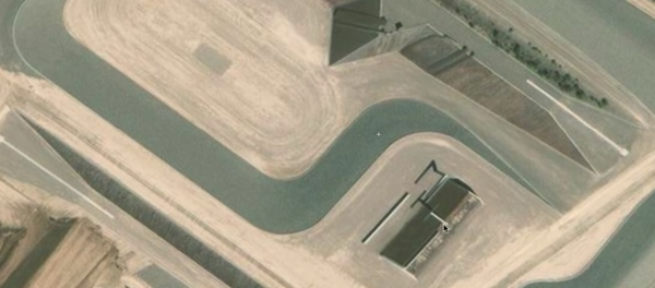 Un aficionado a los ovnis capta algo en el Área 51 - Sputnik Mundo