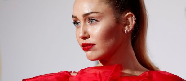 Miley Cyrus, cantante estadounidense Miley Cyrus, cantante estadounidense - Sputnik Mundo