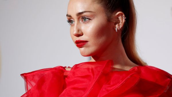 Miley Cyrus, cantante estadounidense Miley Cyrus, cantante estadounidense - Sputnik Mundo