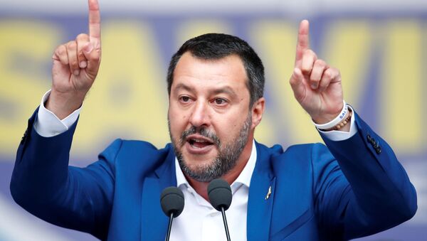 Matteo Salvini, vicepresidente del Gobierno de Italia Matteo Salvini, vicepresidente del Gobierno de Italia - Sputnik Mundo