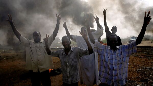 Protestas en Sudán Protestas en Sudán - Sputnik Mundo