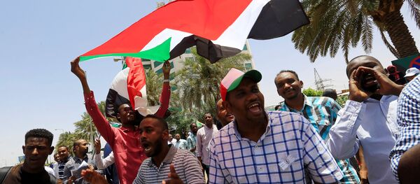 Protestas en Jartum, Sudán - Sputnik Mundo