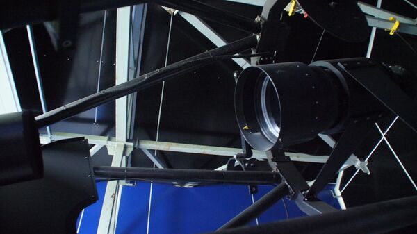 Luna viva y nanosatélites: qué investigan los científicos rusos en el espacio - Sputnik Mundo