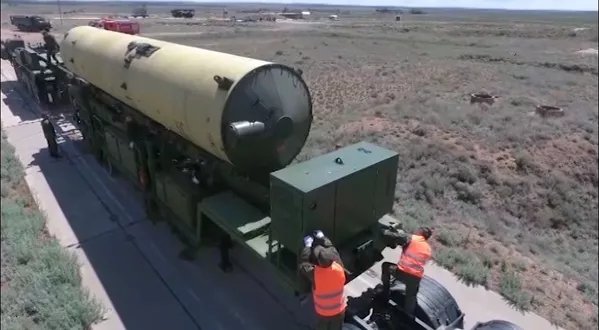 Rusia pone a prueba su nuevo sistema antimisil

 - Sputnik Mundo